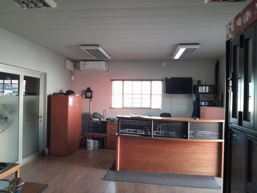 Commercial Property for Sale in Oos Einde North West